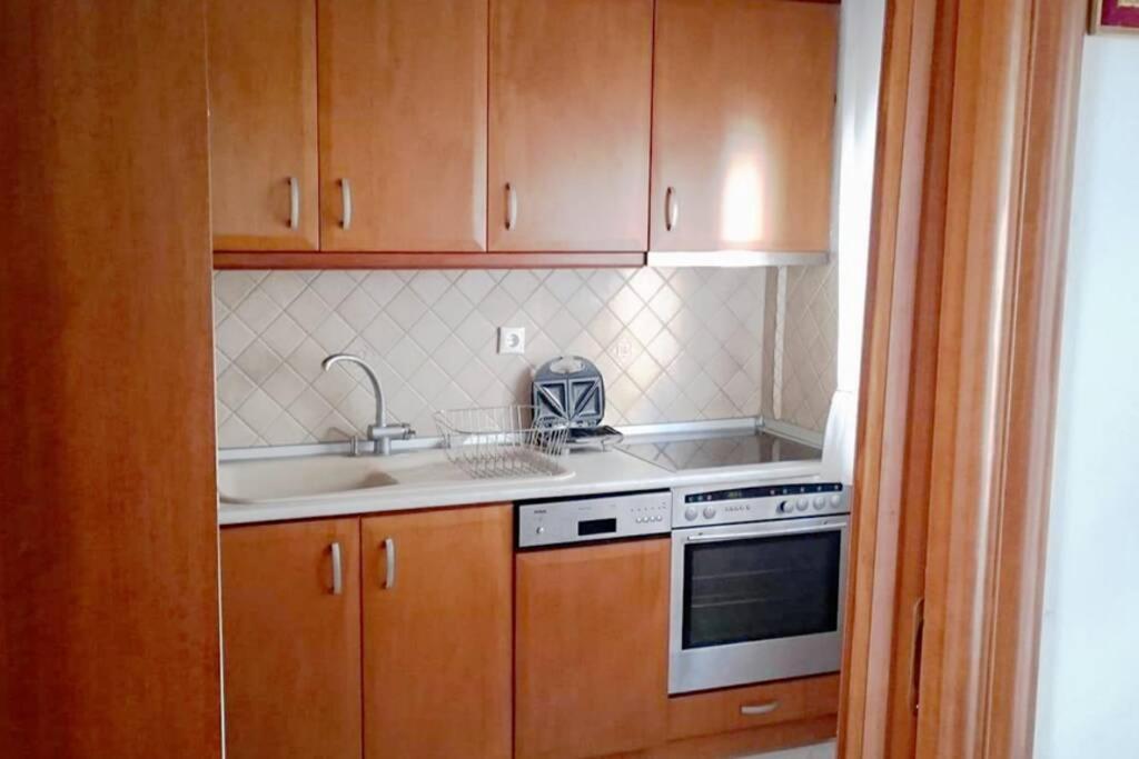 Apartment With Two Bedrooms In City Centre In Drama Greece Exteriör bild