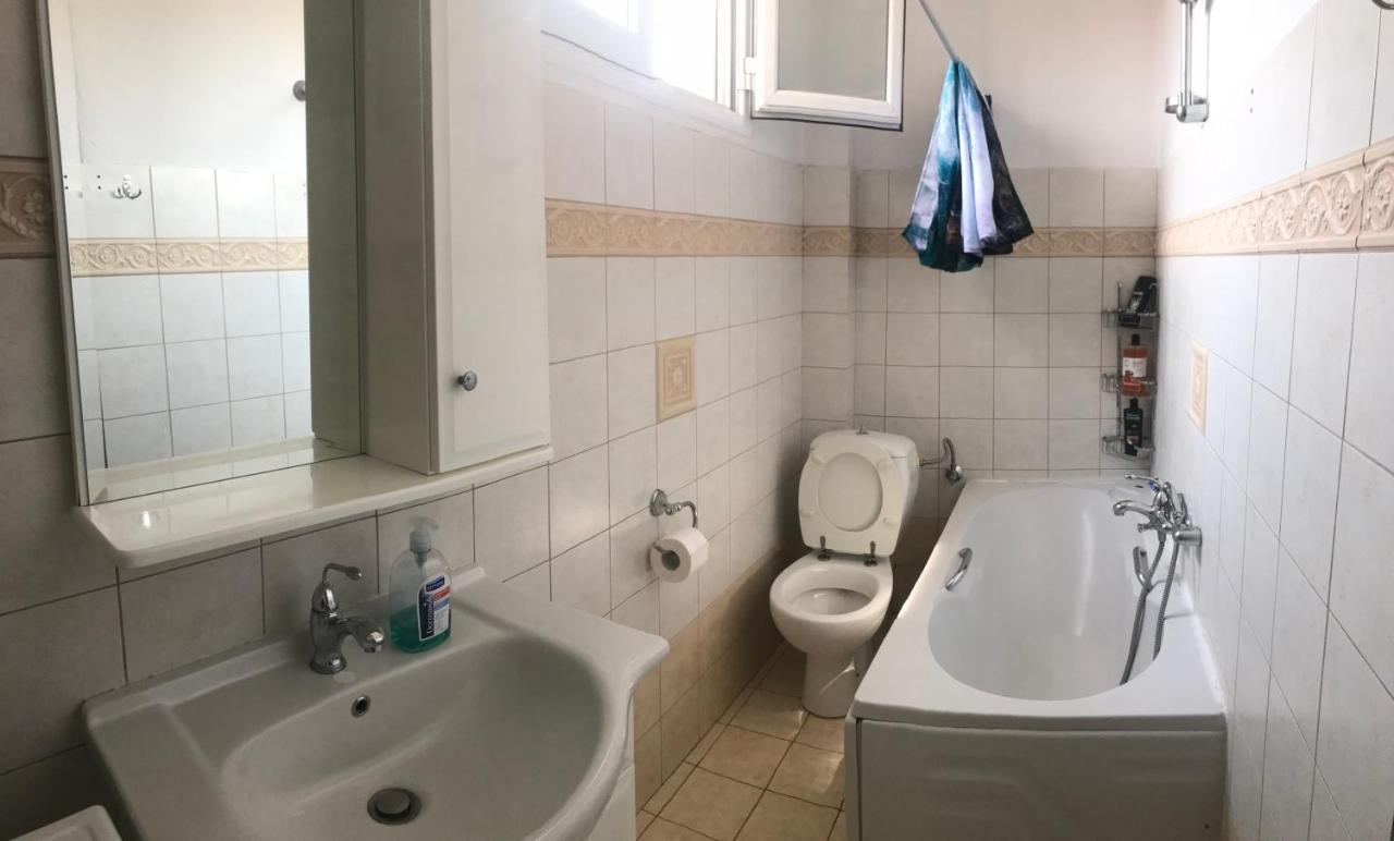 Apartment With Two Bedrooms In City Centre In Drama Greece Exteriör bild